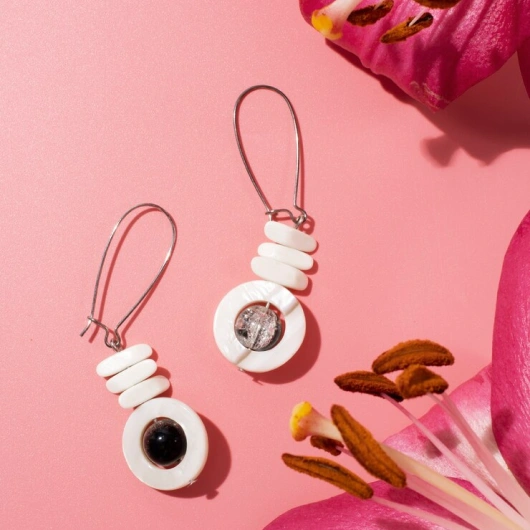 category thumbnail Huppy Earrings